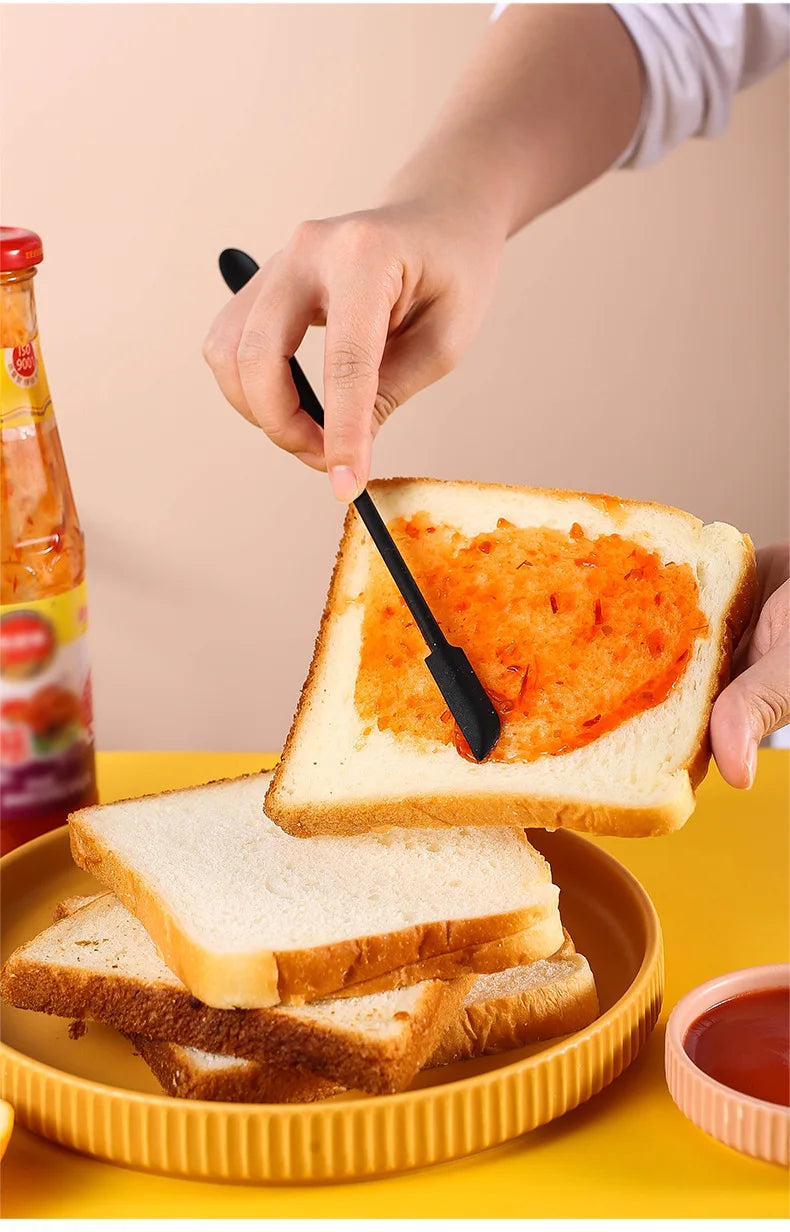 JCD 3pcs Silicone Cream Spatula Small Makeup Spatulas  for Kitchen Glass Jar Bottle Beauty Cosmetic Mini Spatula Tiny Spoon